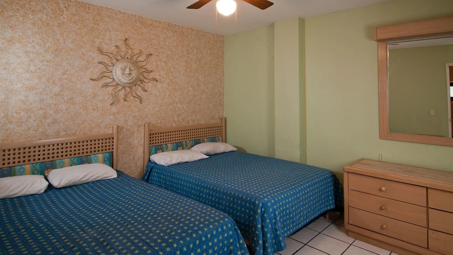 Apartahotel Suites Futura Guadalajara