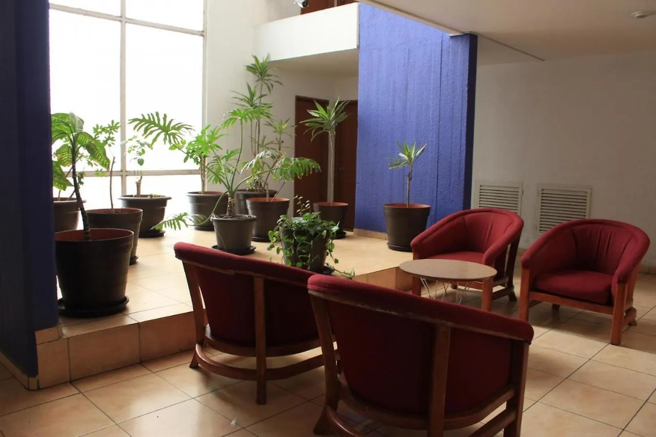 Suites Futura Guadalajara Apartahotel